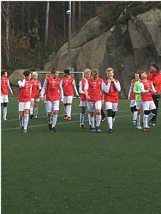 G13 guttene i Kristiansand på vei av banen etter kamp.
