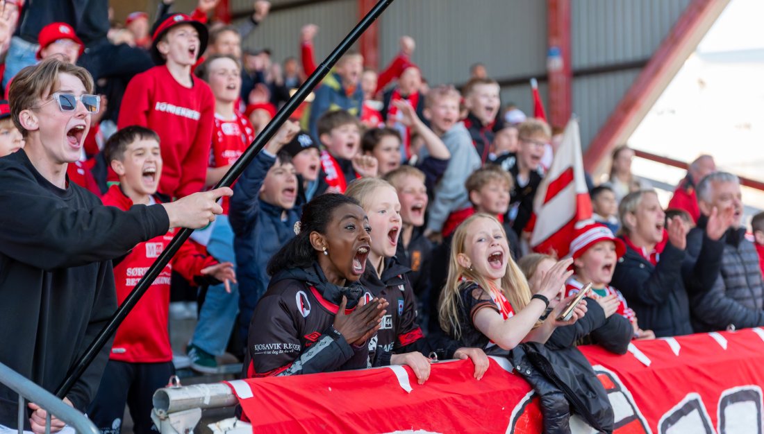 Hele Felt E og F blir et samlet supporterfelt mot Viking