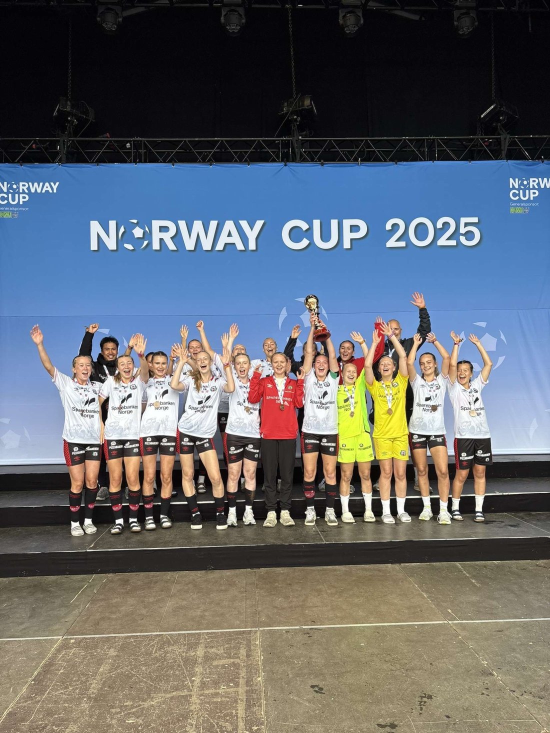 Bronselaget i J19-klassen på Norway Cup 2025
