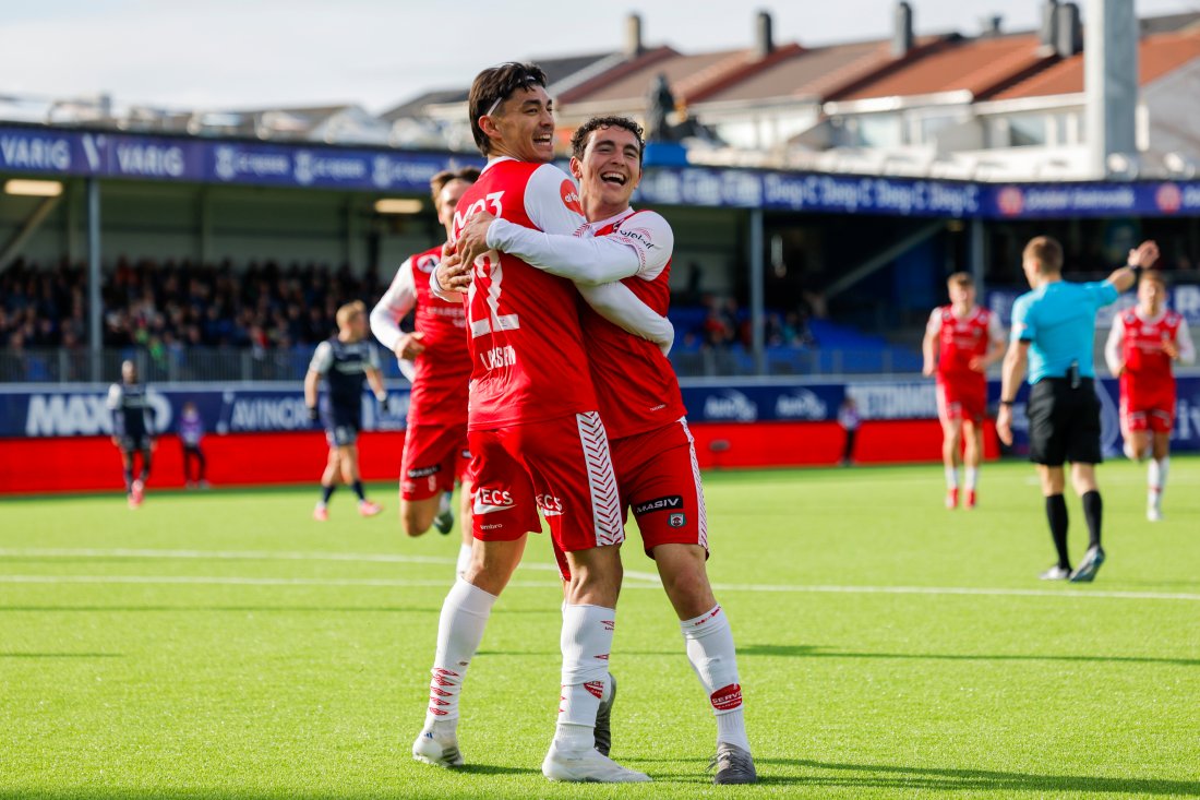 Brynes Duarte Moreira scorer 0-1-målet under eliteseriekampen i fotball mellom Kristiansund og Bryne på Nordmøre Stadion.Foto: Svein Ove Ekornesvåg / NTB