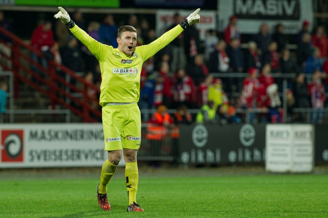 Anders Kristiansen er tilbake i Bryne FK som keepertrener. Her jubler han for seier etter seriekampen mellom Bryne og Tromsø på Bryne stadion i 2014. Foto: Carina Johansen / NTB